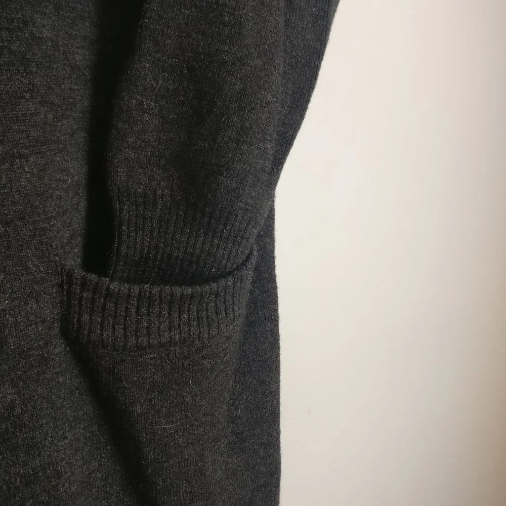 Pure Wool Cardigan sweater dress with pockets 100% Wool, Heather gray - Picture 4 of 9